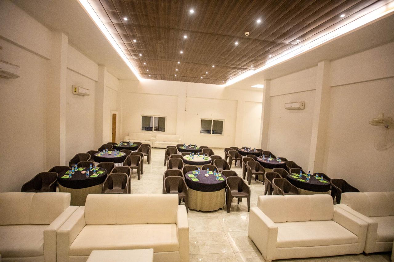 Multi-cuisine Restaurant - Fine Dining Experience
