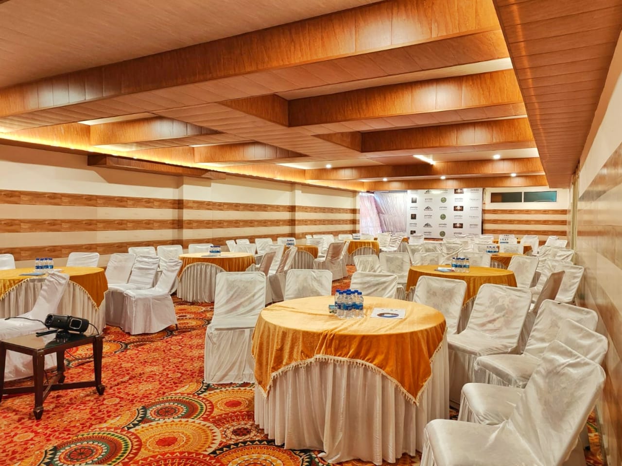 Executive Room Hampta Pass View