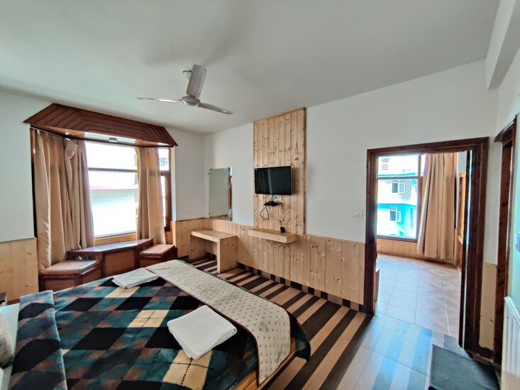 Family Suite - Spacious Layout