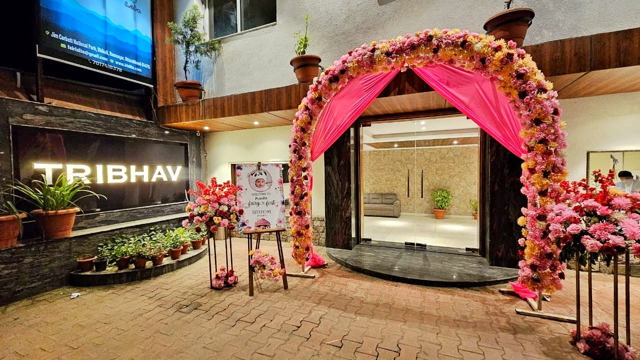 Grand Entrance Wedding Decor Corbett